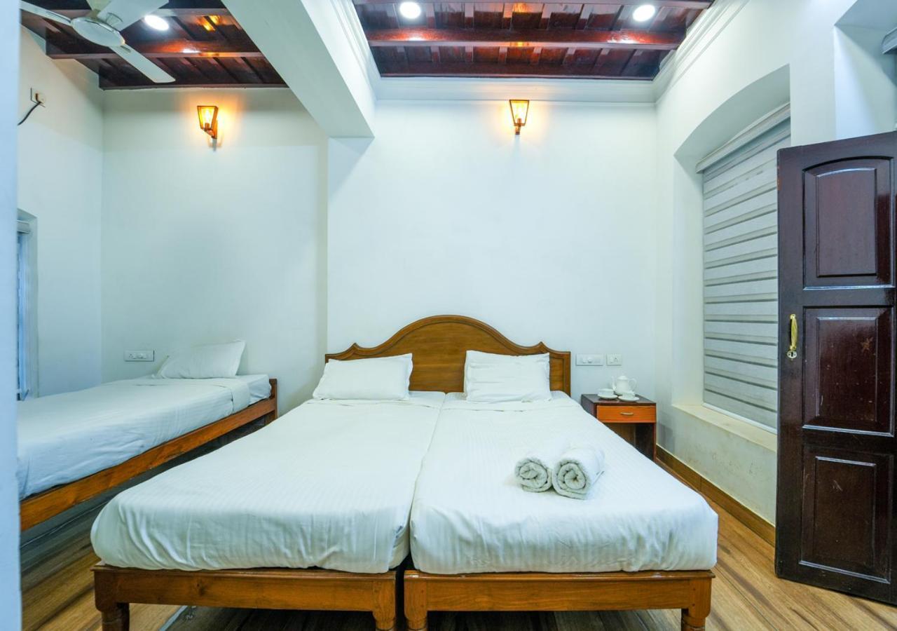 Pop Tavern Kovalam Beach Villa By Voye Homes Exterior foto